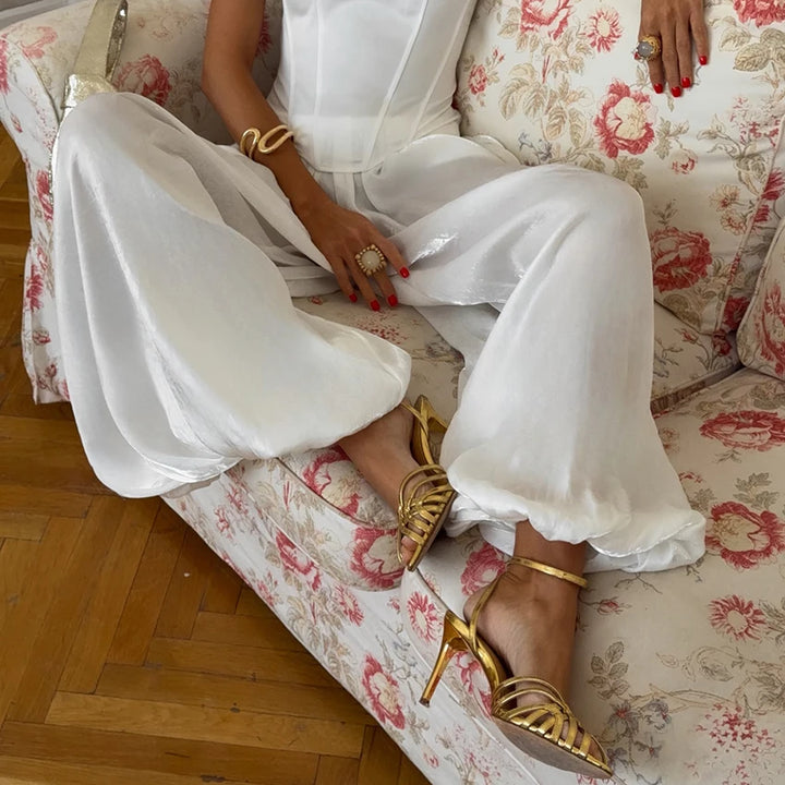 LIORA | Pleated Wide-Leg Trousers