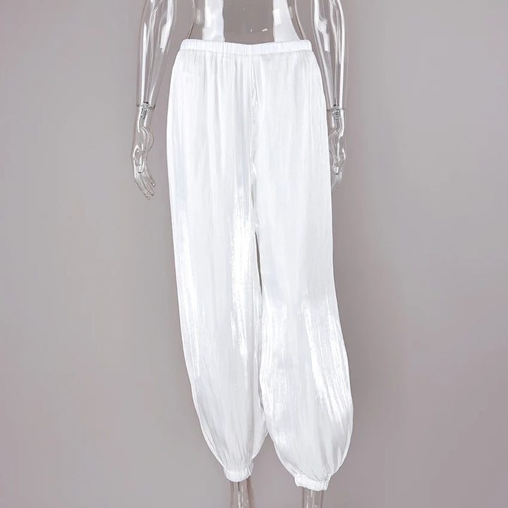 LIORA | Pleated Wide-Leg Trousers
