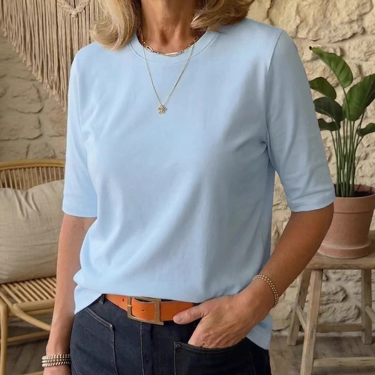 Calvera | Comfort Coverage Tee