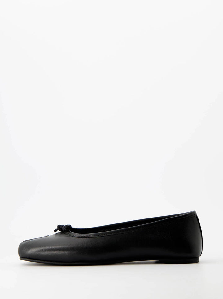 Tabi Flats
