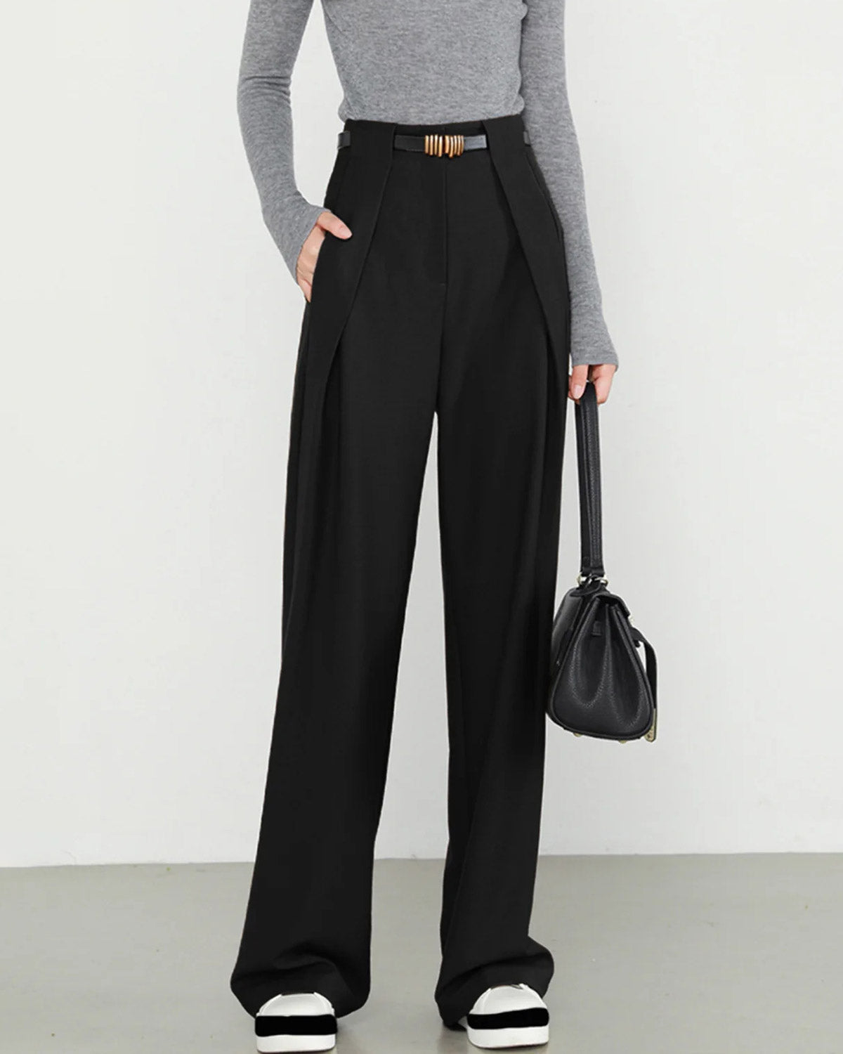 The Classic Black Straight Trouser